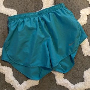 Nike Shorts - Shorts Nike Shorts - Shorts
